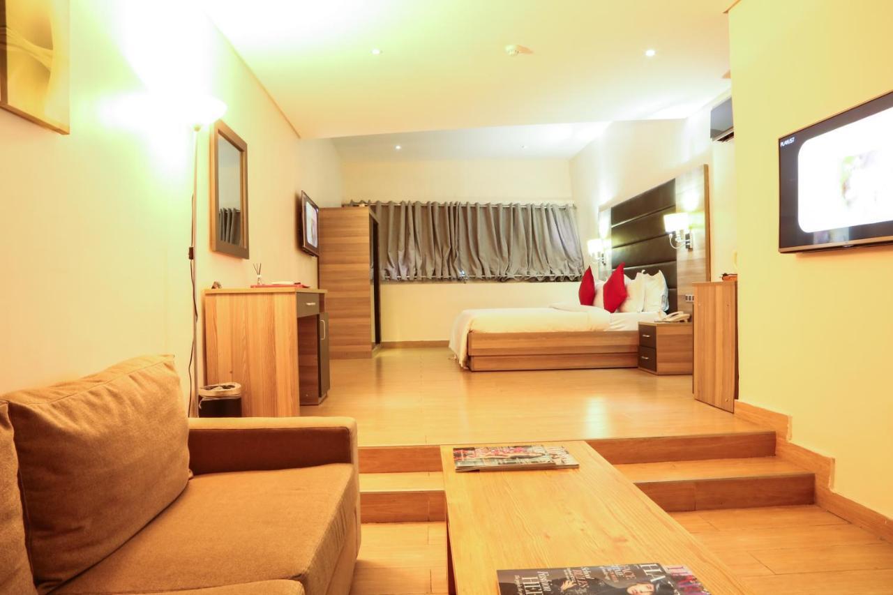 Scarlet Lodge Lagos Ngoại thất bức ảnh